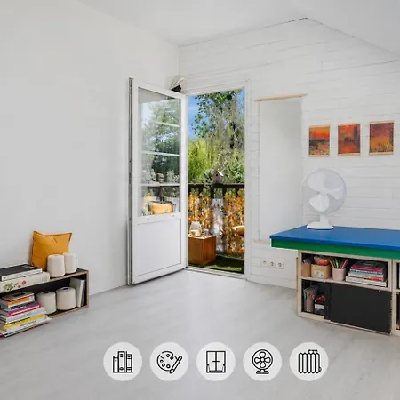 Monet Garden Retreat *